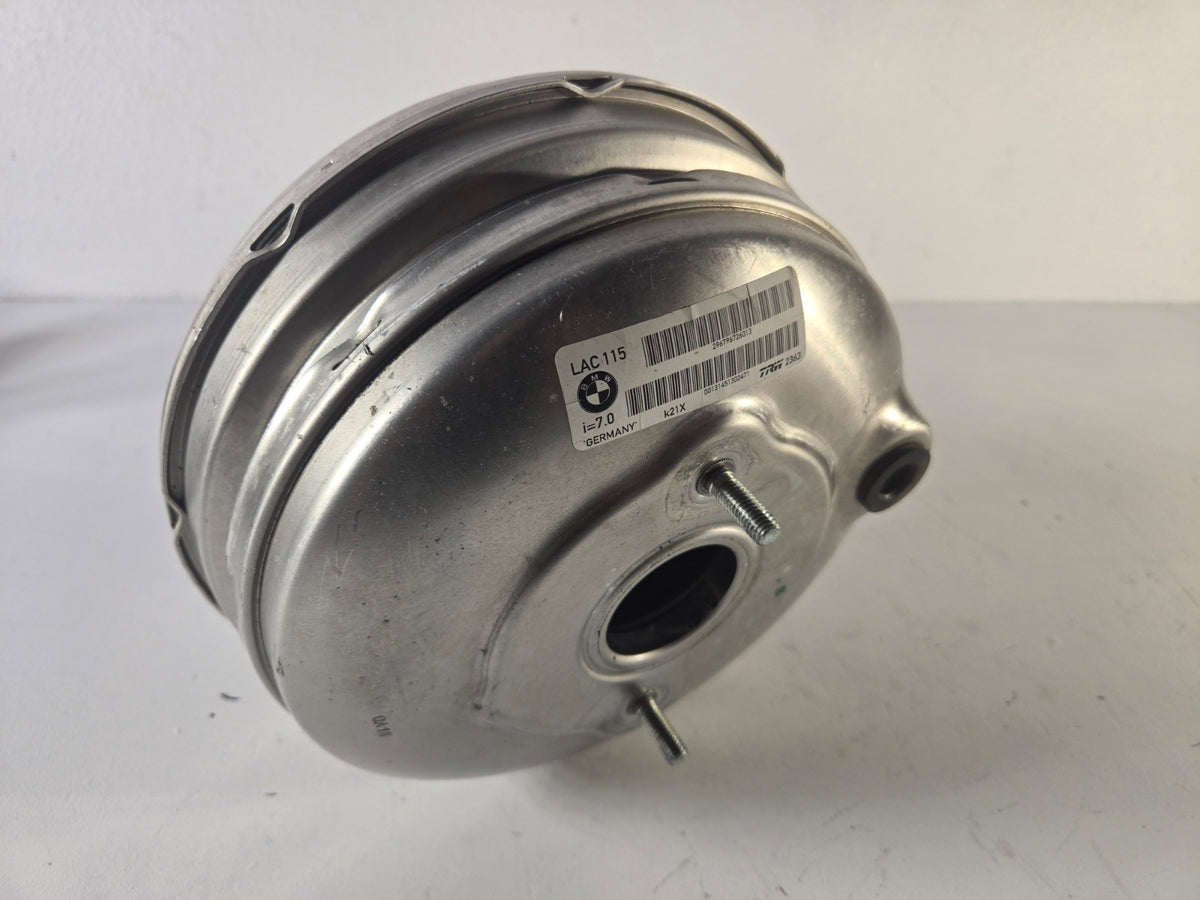 2010 2016 BMW 5 Series 528i 535d 550i Master Cylinder Power Brake Booster OEM