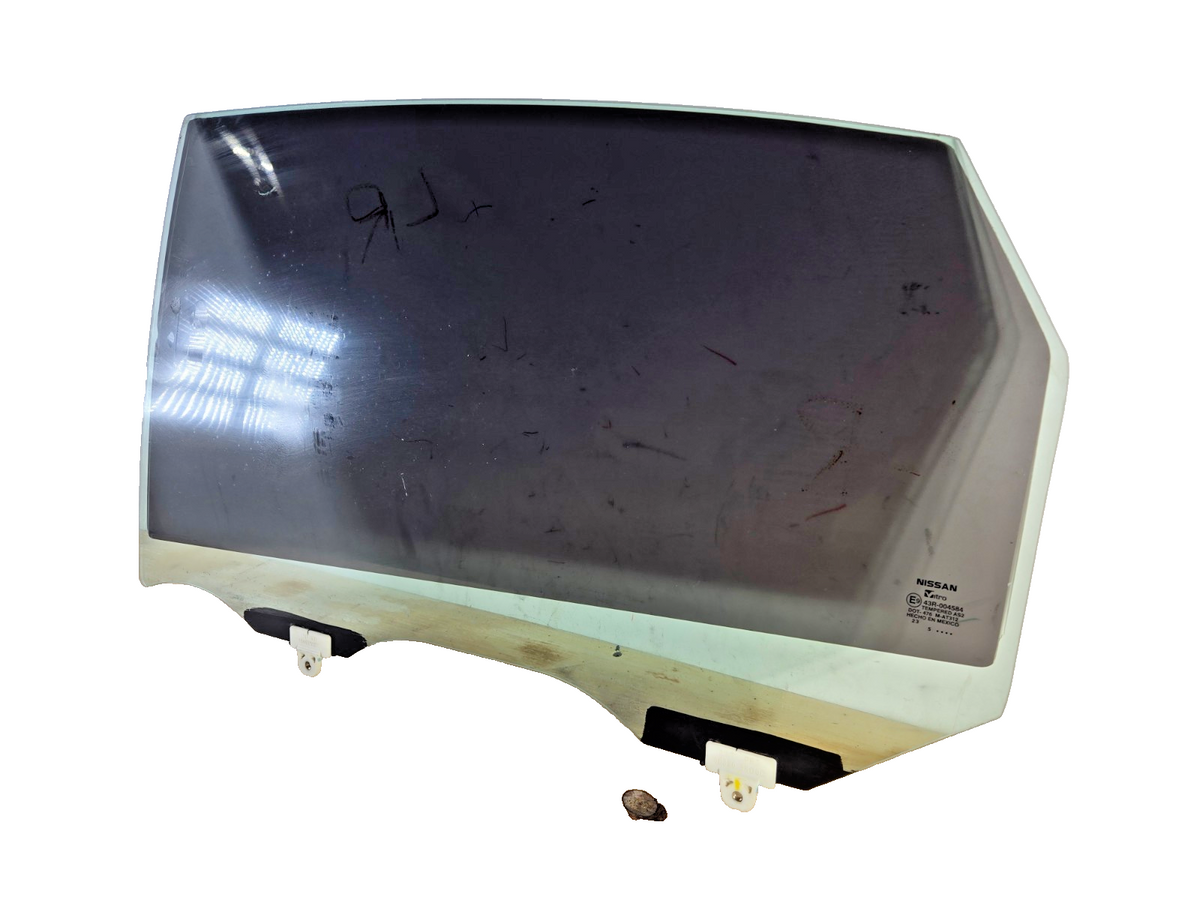 2015-2019 Nissan Sentra Left Rear Door Window Glass 82301-3SG0A OEM 15388