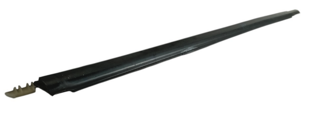 2011-2014 Subaru Impreza Right Front Door Window Outer Weather Strip OEM 12833