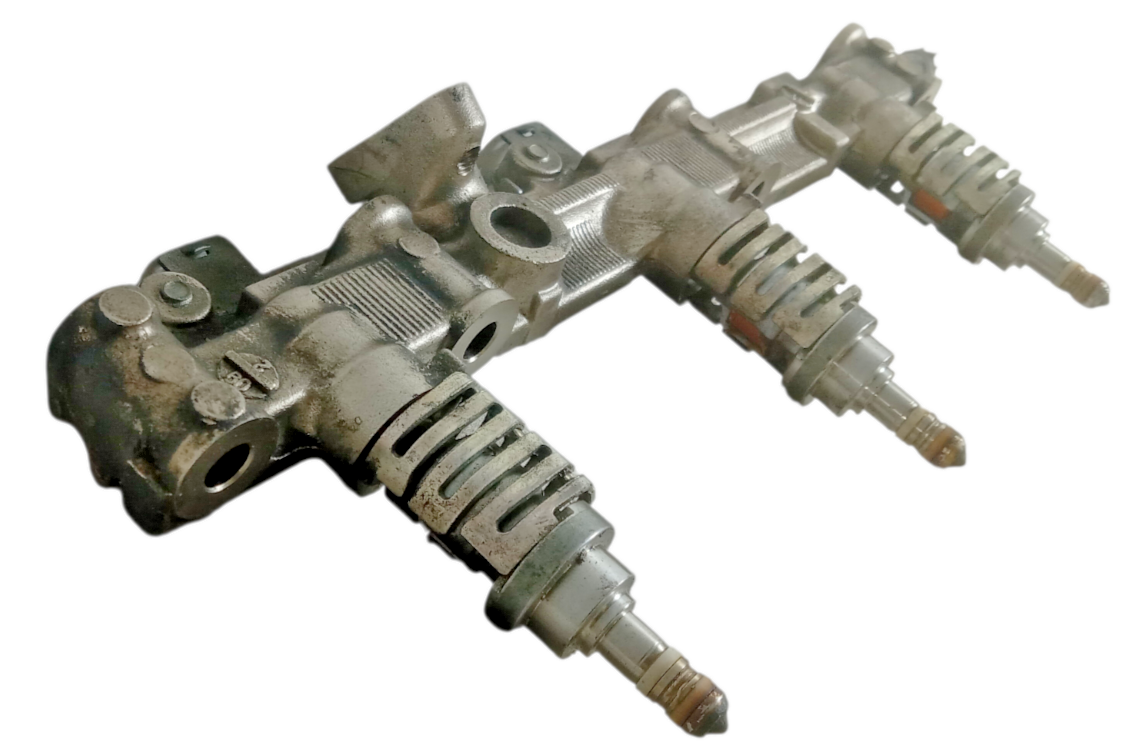 2007-2008 Lexus IS250 Left Side Fuel Rail Injector 23808-31010 LH OEM 14177