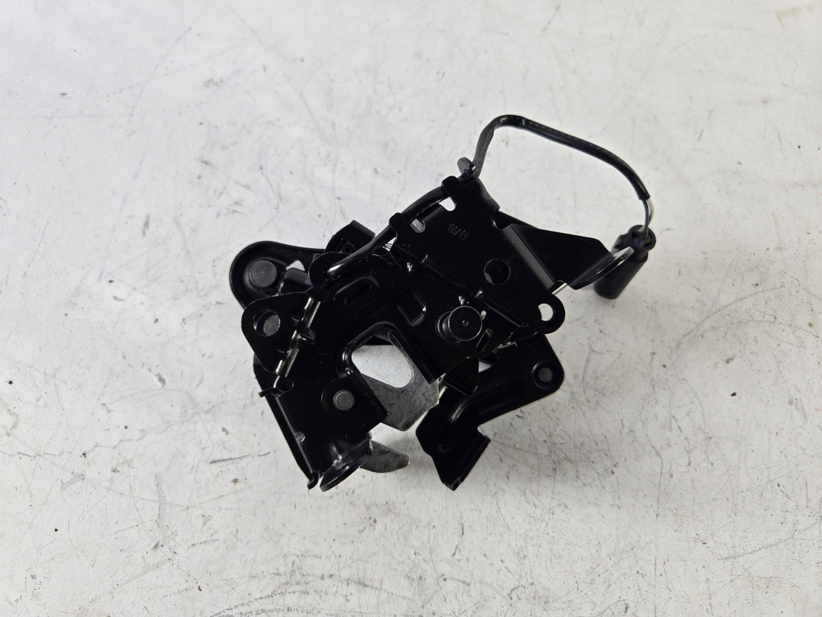 2010 2017 BMW 550i GT xDrive Left Driver Side Hood Bonnet Lock Latch Actuator OE