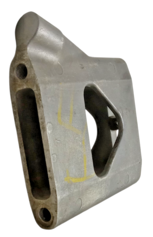 1998 2003 Lexus ES ES300 RX RX300 Left Front Engine Mount Brackets OE 1231620030