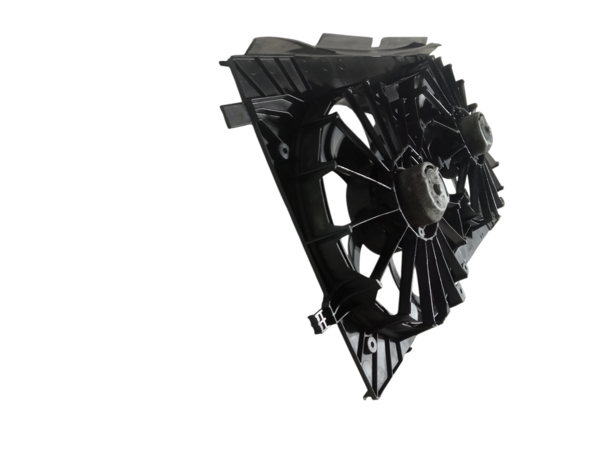 2012-2015 Jeep Patriot Radiator Cooling Fan Module Assembly OEM 11921