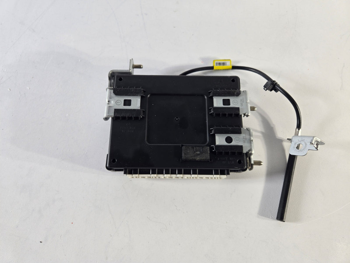 2015 2018 Kia Sedona BCM Body Control Module Receiver Unit OEM 95400A9530
