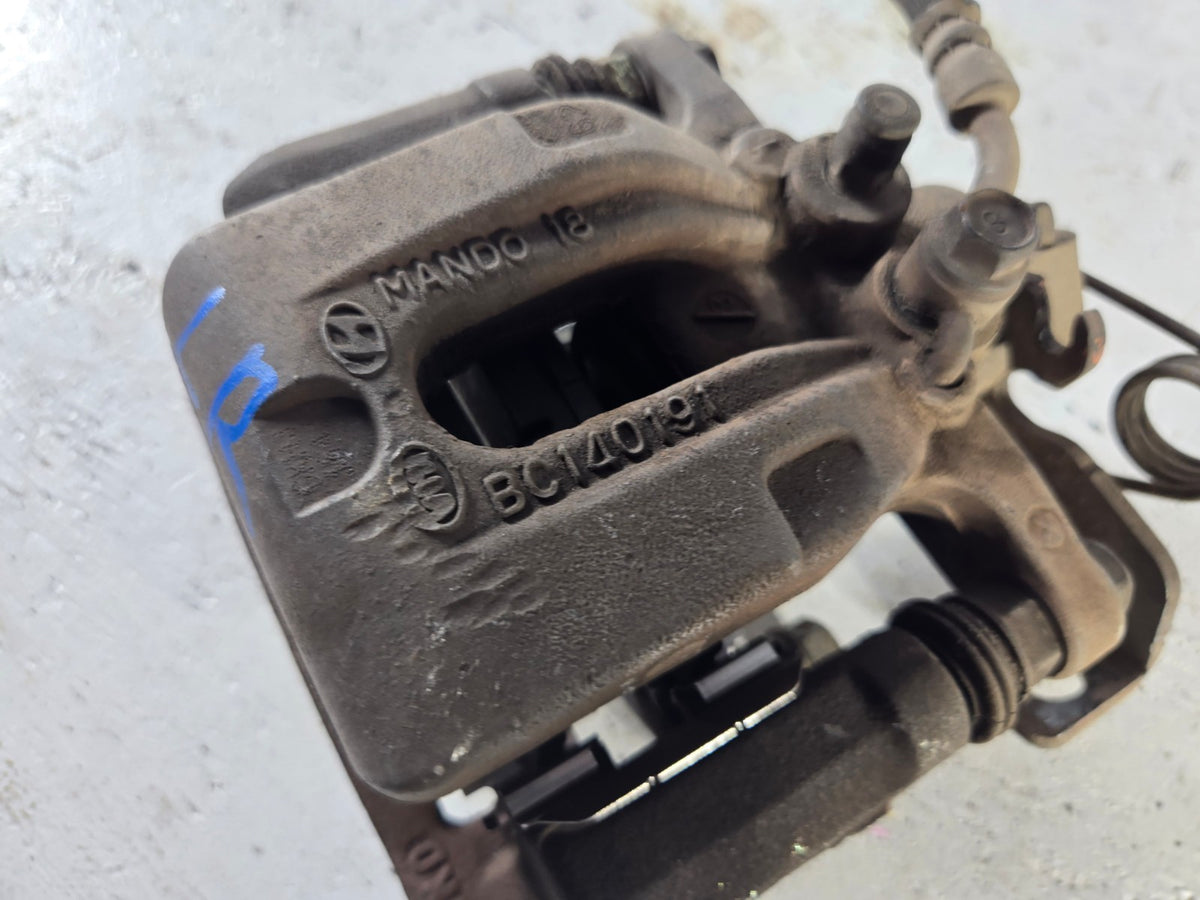 2011 2015 Hyundai Elantra Left Driver Side Rear Wheel Brake Caliper OEM