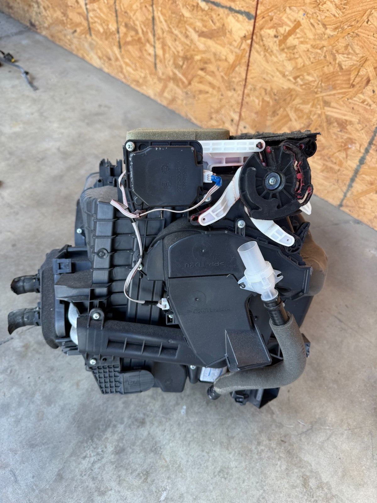 2020 Infiniti Qx60 front ac air condition evaporator heater housing box unit OEM
