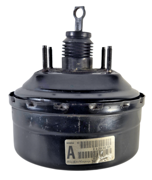 2003 2004 2005 Lincoln Town Car 4.6L Power Brake Booster OEM 3W1Z2005AA