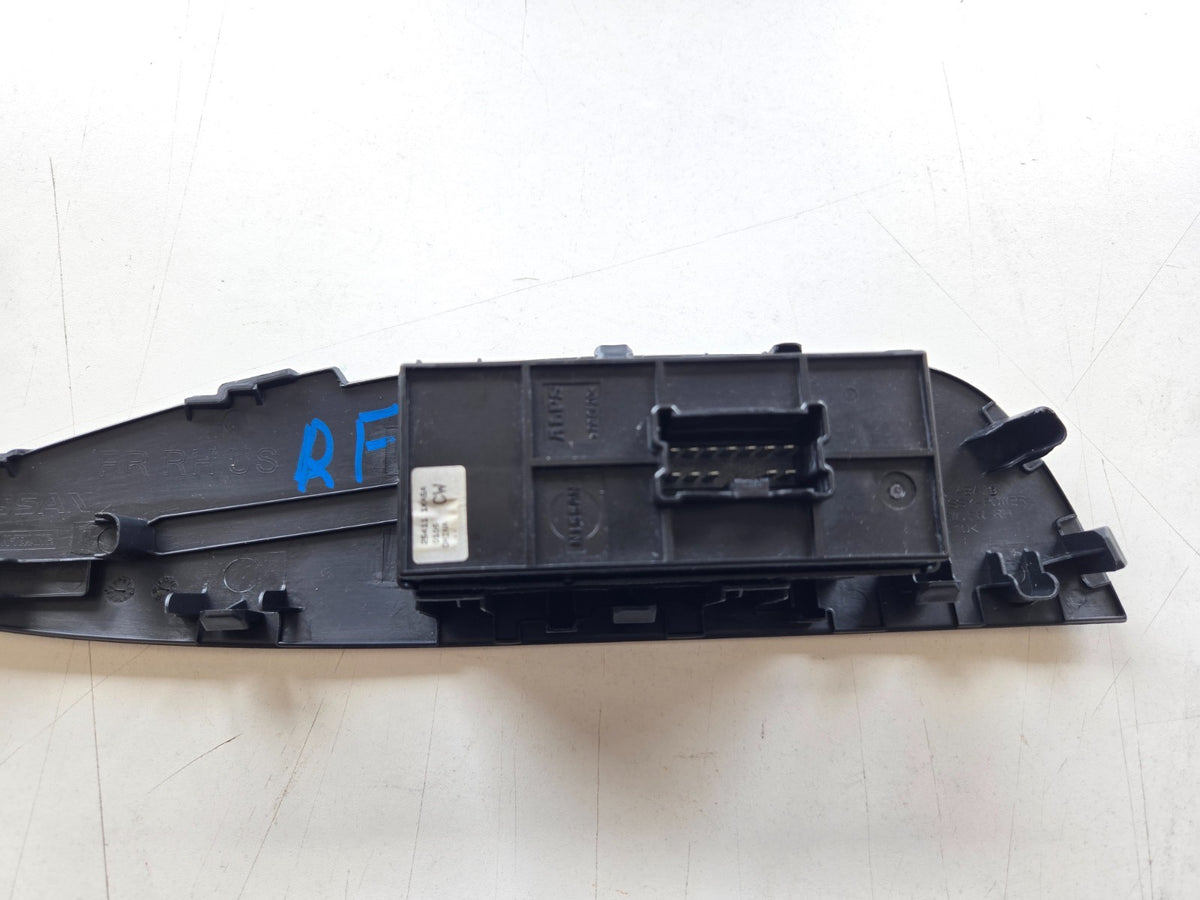 2014 2020 Nissan Rogue right passenger front door power window control switch OE