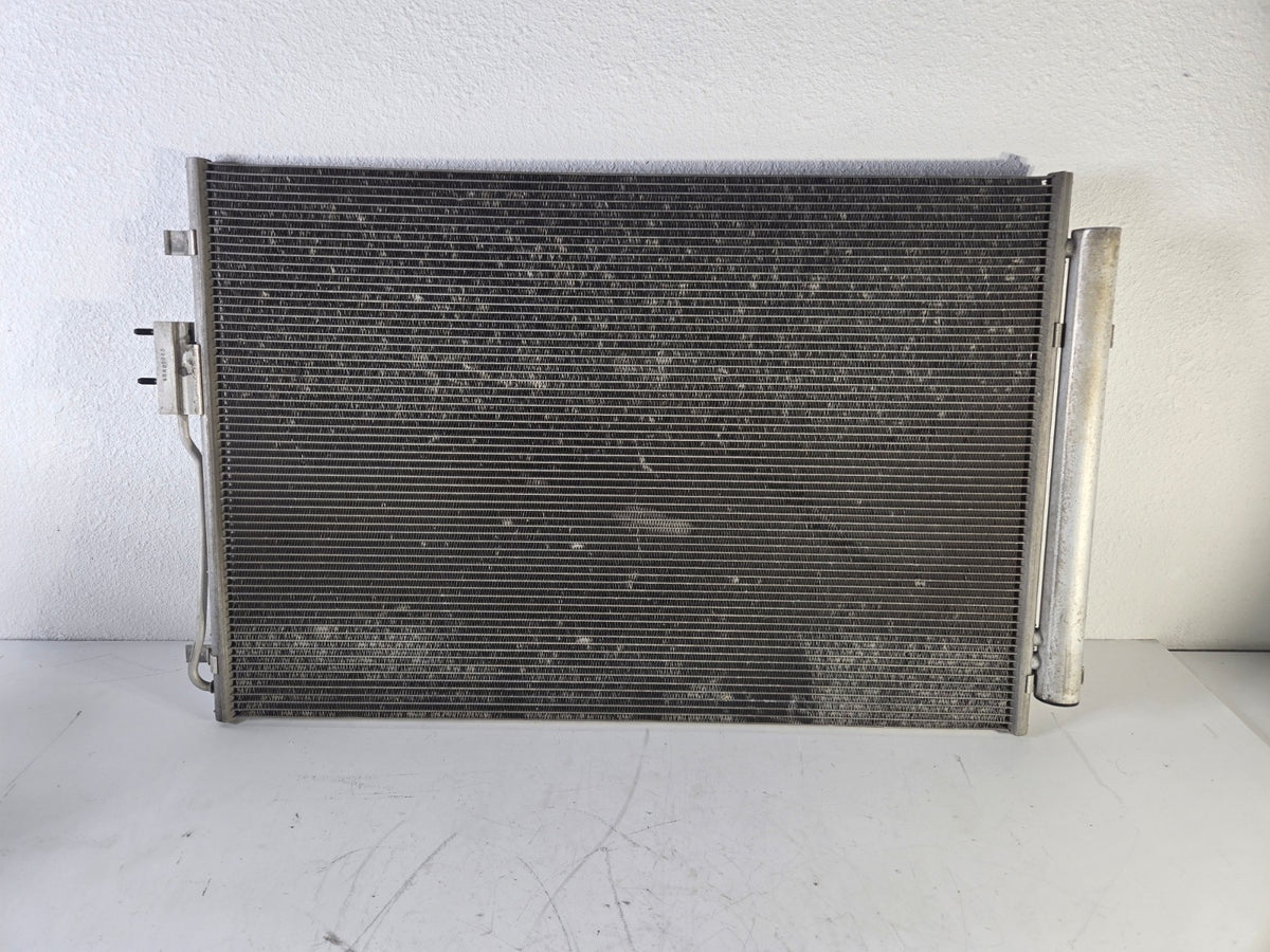 2015 2018 Kia Sedona AC Air Conditioner Condenser Assembly OEM 97606A9000