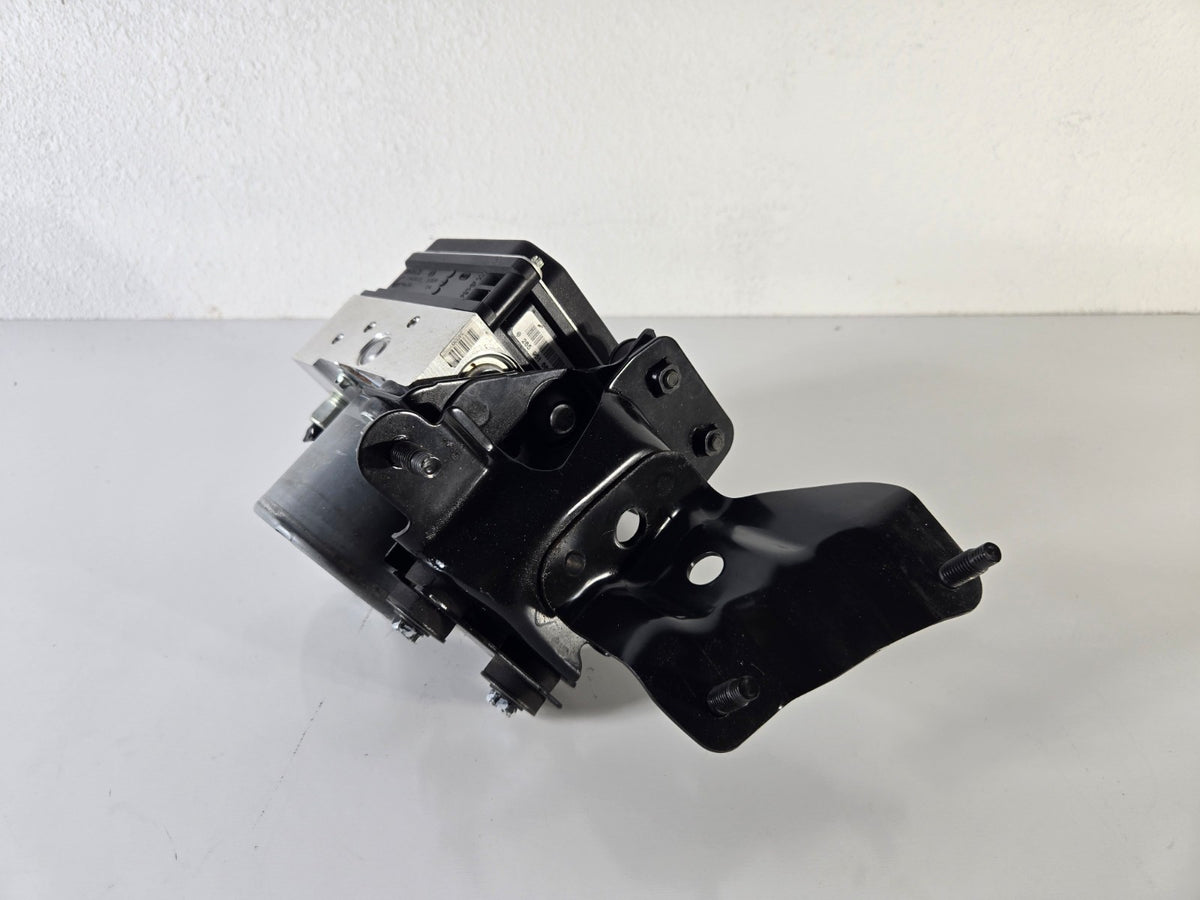 2010 2013 Infiniti EX35 EX37 ABS Anti Lock Barking System Pump W Bracket OEM