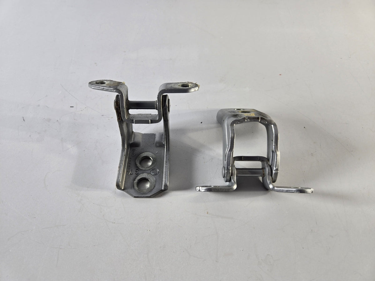 2014 2024 Infiniti Q50 QX50 Right Passenger Front Door Upper Lower Hinge Hinges