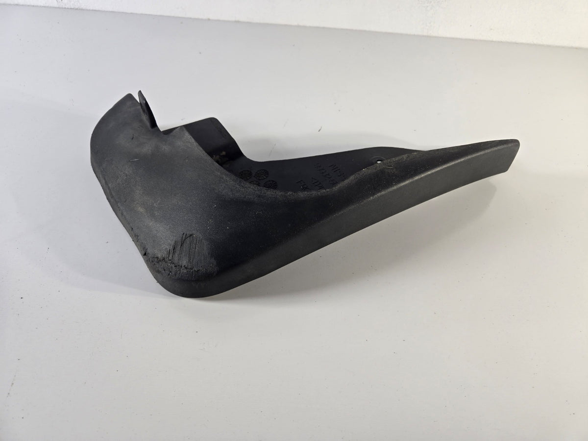 2008-2012 Infiniti EX35 Right Front Splash Guard Mud Flap Trim 999J25U003 OEM 54