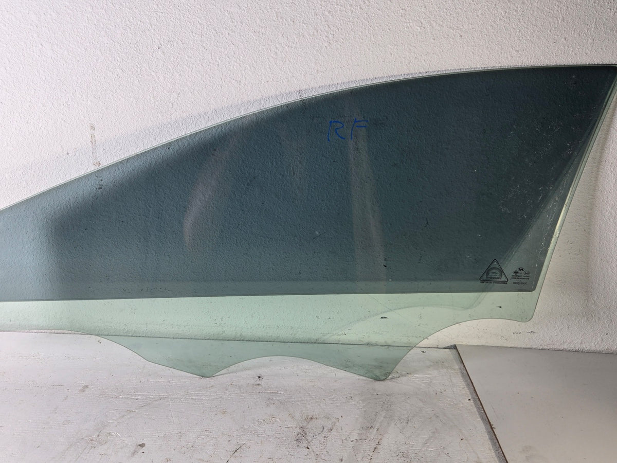 2011 2013 Hyundai Elantra Right Passenger Side Front Door Window Solar Glass OEM