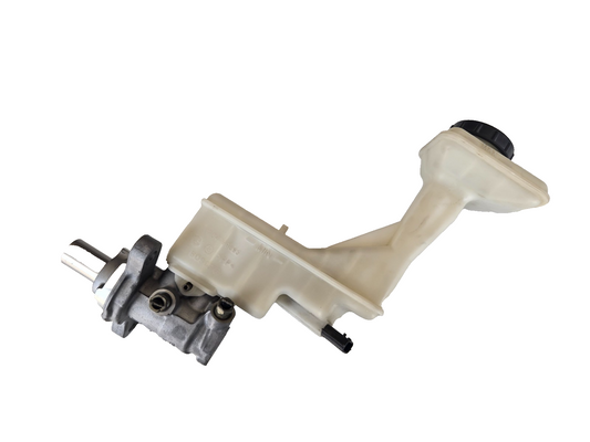 2014 2020 Nissan Rogue 2.5L US built brake master cylinder reservoir bottle OEM