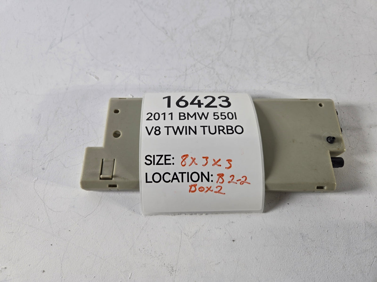 2011 2016 BMW 528i 535d 550i Antenna Amplifier Booster Module OEM 020000007