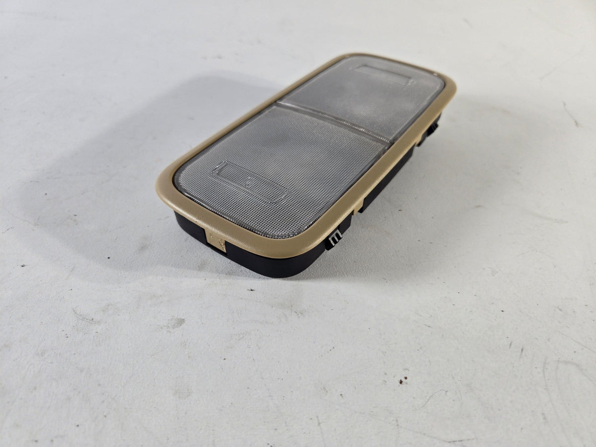 2015 2021 Kia Sedona Interior Dome Roof Light Lamp Beige OEM 92850A9000DAA
