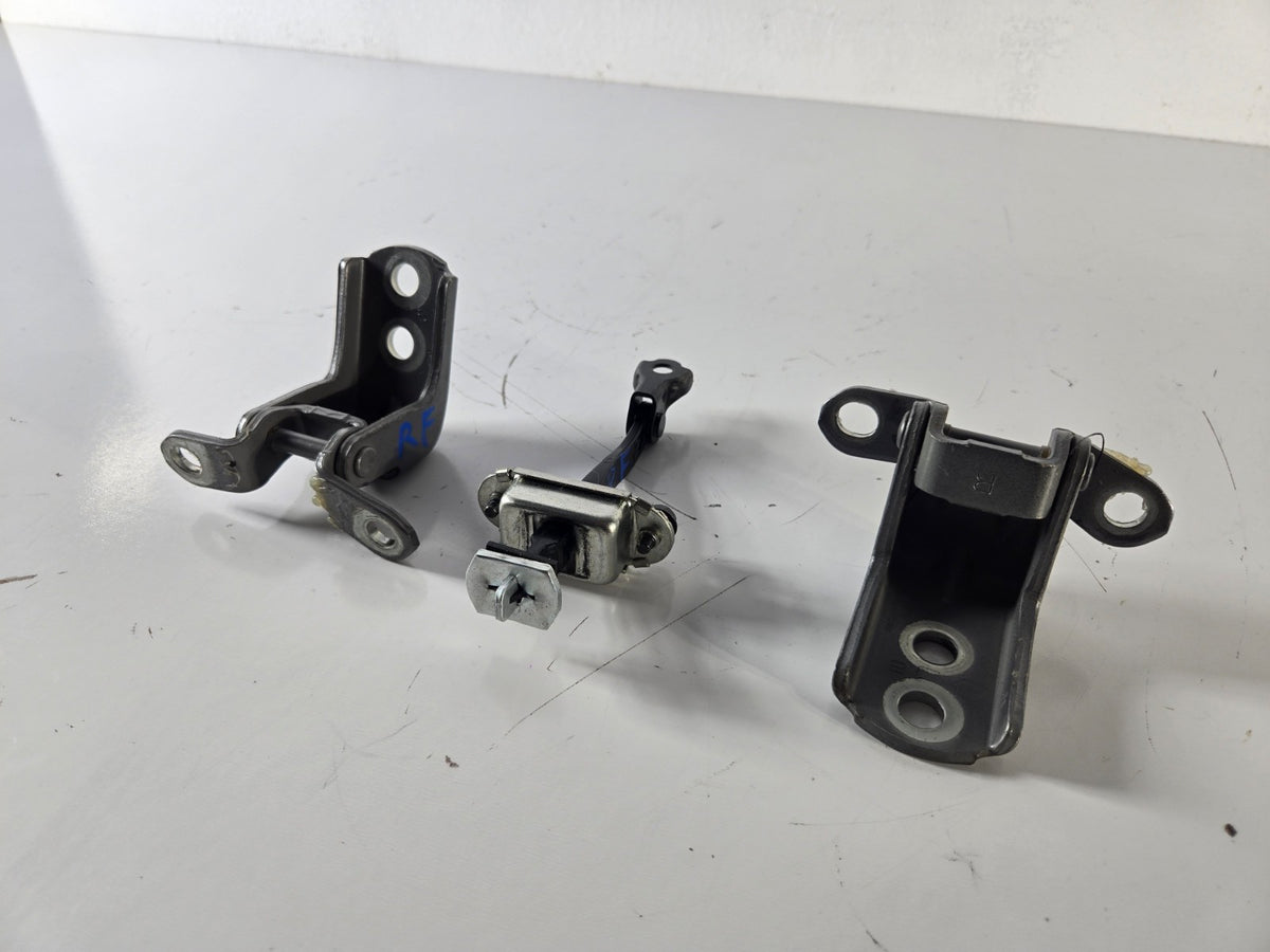 2008 2017 Infiniti EX35 QX50 Right Passenger Front Door Check Hinge Hinges OEM