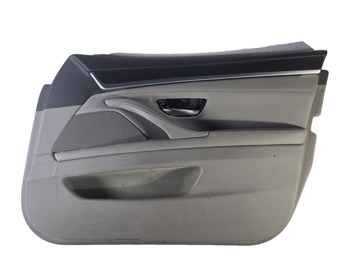 2010 2013 BMW 5 Series 528i 550i Right Passenger Front Door Inner Trim Panel OEM