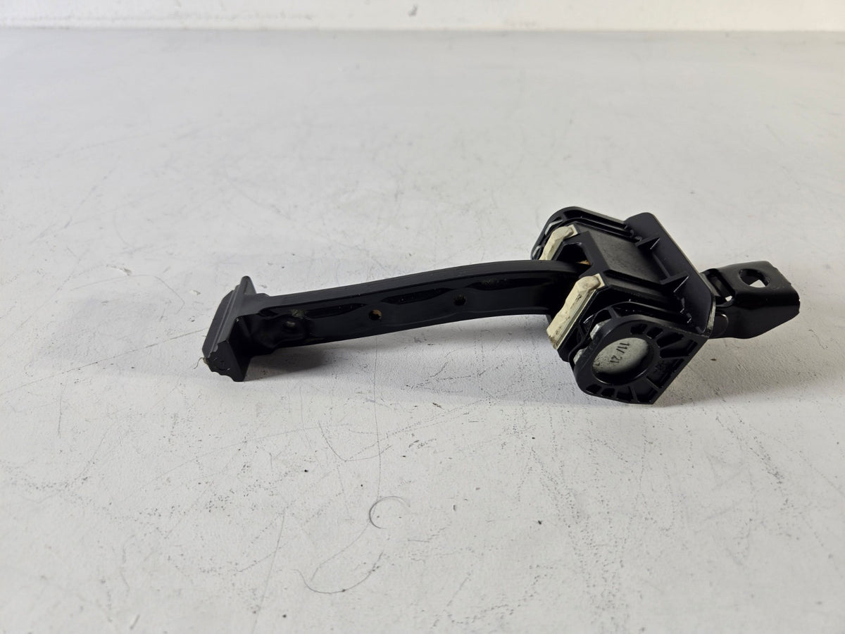 2010 2016 BMW 528i 535d Right Passenger Front Door Brake Check Strap Stopper OEM