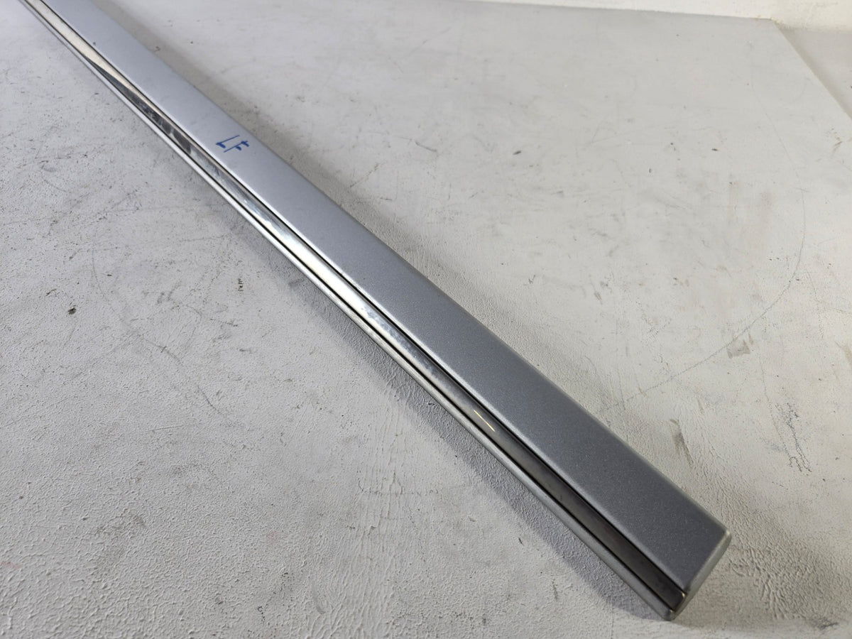 2003 2009 Mercedes Benz E320 E500 Left Driver Front Door Trim Lower Molding OEM