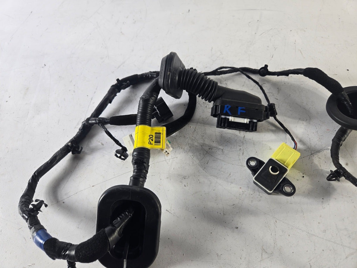 2015 2018 Kia Sedona Right Passenger Front Door Wire Wiring Harness 91610A9201