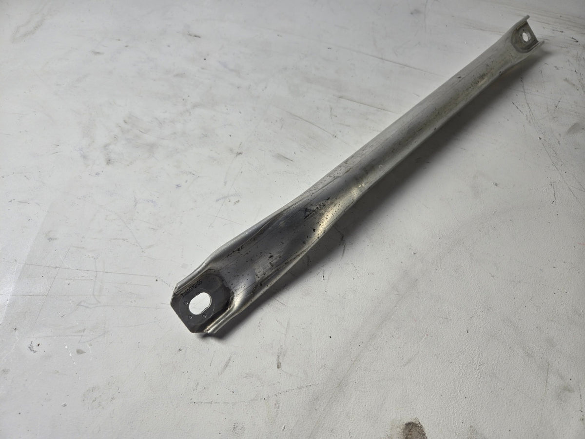 2010 2016 BMW 528i 535d 550i Left Side Front Rearward Support Bar Brace Bracket