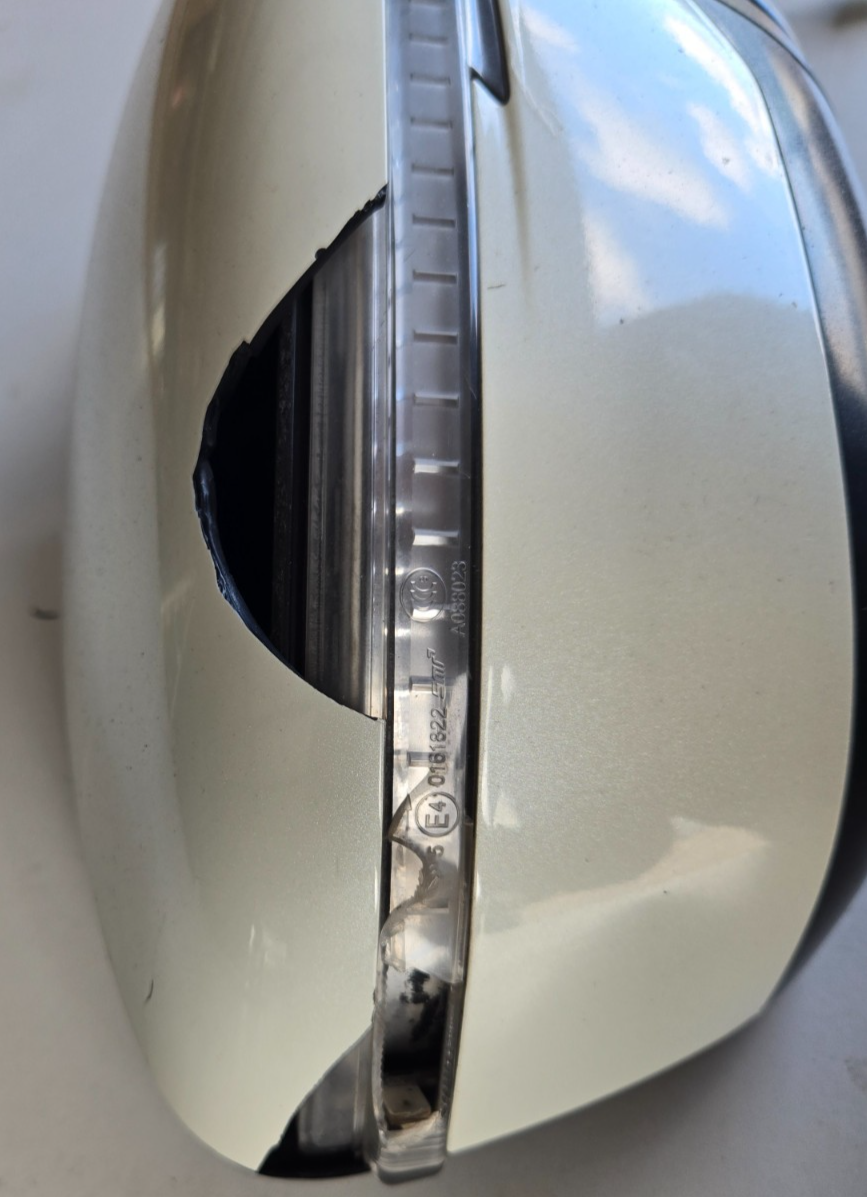 2014 2016 Nissan Rogue right passenger side door rear view mirror camera OEM