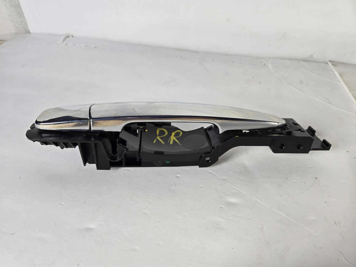 2013-2019 Nissan Sentra Rear Right Exterior Door Handle 82640-9N00A OEM 15258