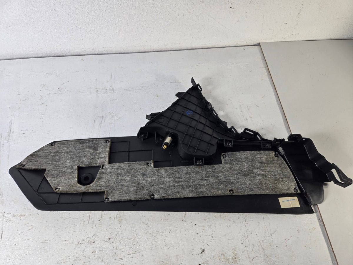 2011 2013 Hyundai Elantra Right Passenger Side Center Console Side Trim Panel OE