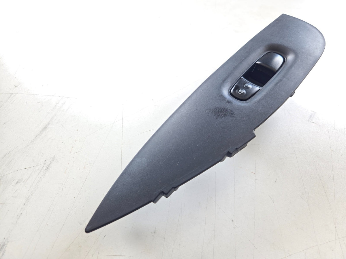 2014 2020 Nissan Rogue right passenger front door power window control switch OE