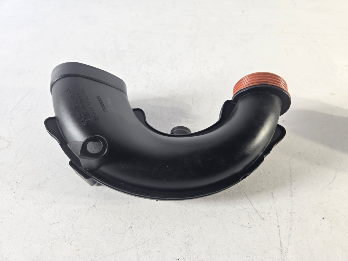 2010 2017 BMW 550i GT xDrive 4.4L Air Intake Duct Pipe Tube Left OEM 13717577452