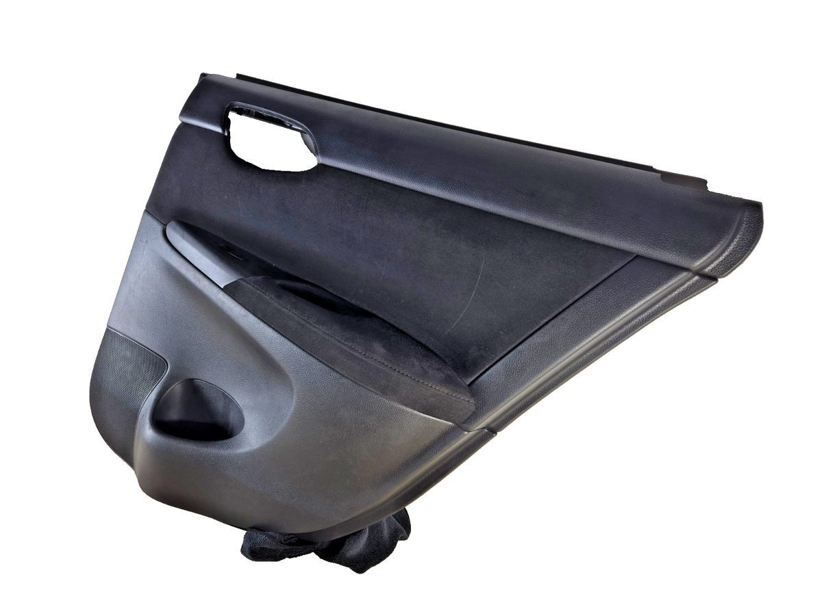 2015-2019 Nissan Sentra Right Rear Door Inner Panel Trim 82900-9AN6A OEM 15384