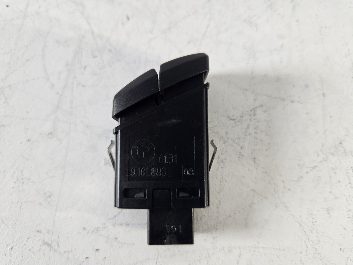 2010 2017 BMW 528i 535d 550i Emergency Hazard Central Unlocking Switch Button OE