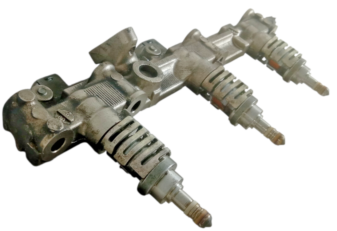 2007-2008 Lexus IS250 Left Side Fuel Rail Injector 23808-31010 LH OEM 14177