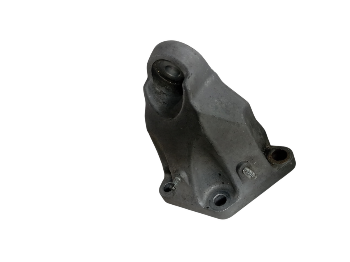 2007-2008 Lexus IS250 Left Side Engine Motor Mount Bracket 12302-31010 OEM 14160