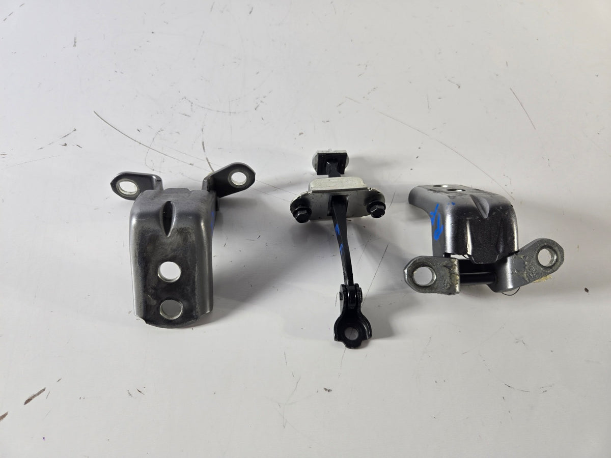 2008 2017 Infiniti EX35 QX50 Right Passenger Front Door Check Hinge Hinges OEM