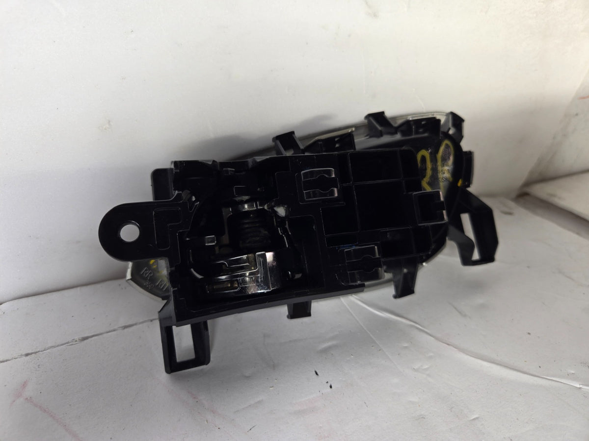 2013-2019 Nissan Sentra Rear Right Door Interior Handle 80670-3SG0C OEM 15255