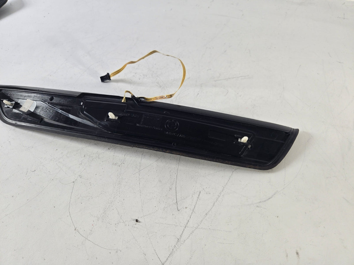 2010 2016 BMW 528i Left Driver Rear Door Sill Scuff Plate Trim OEM 51477203609