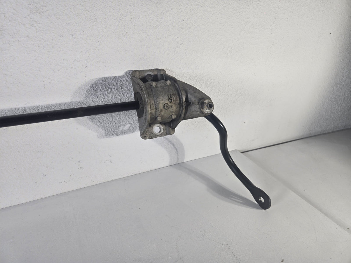 2010 2016 BMW 528i 535d 550i Rear Suspension Stabilizer Sway Bar Anti Roll OEM
