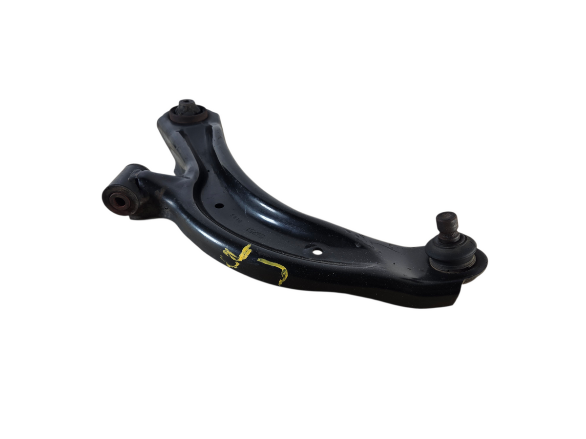 2013-2019 Nissan Sentra Left Front Suspension Lower Control Arm LH OEM 15368