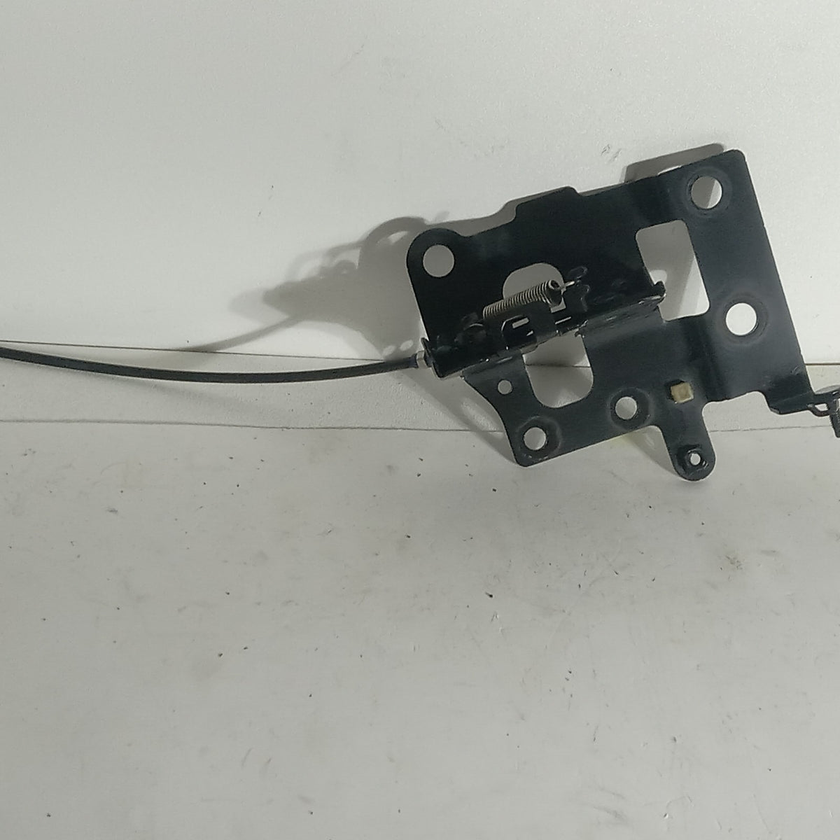 2011-2012 Infiniti G25 Left Front Hood Bonnet Lock Latch Release Cable OEM 10545