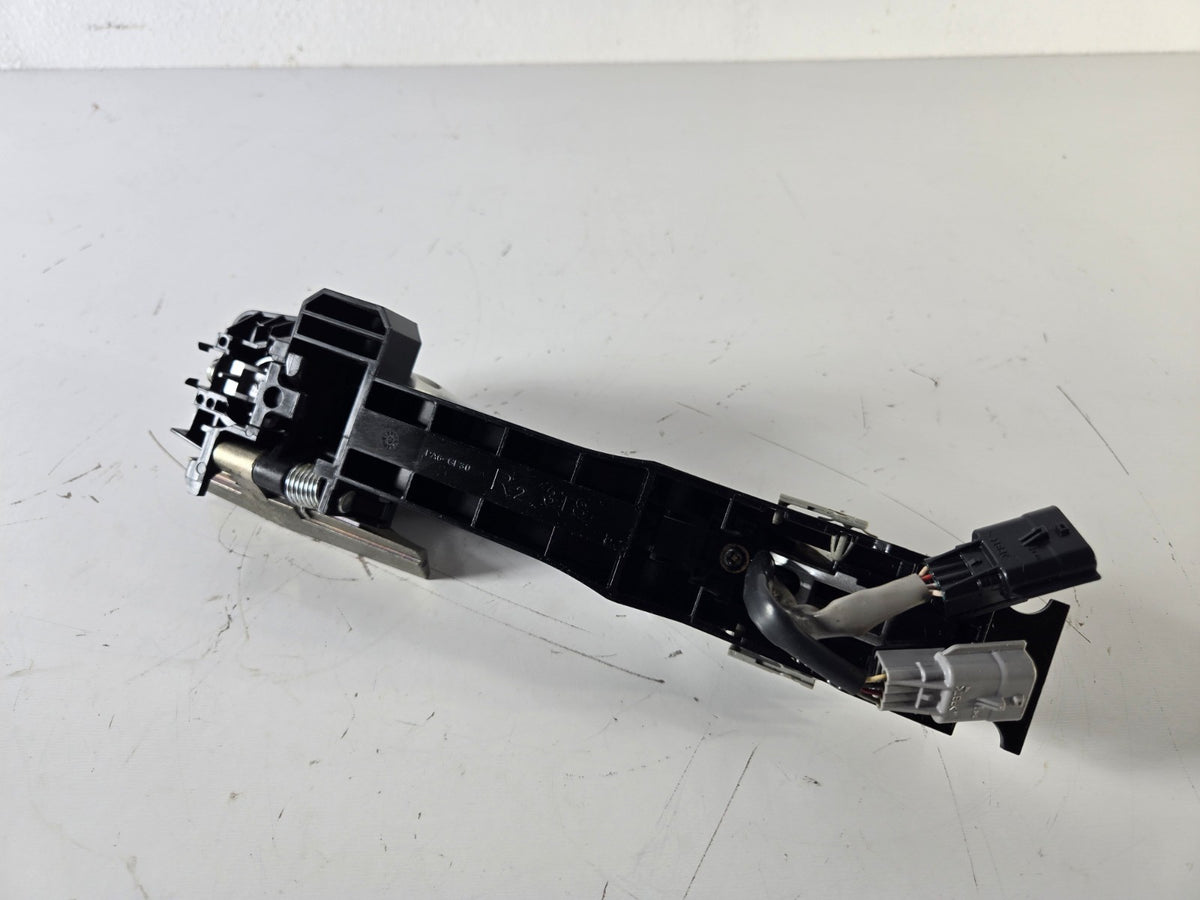 2014 2024 Infiniti Q50 Right Passenger Front Door Handle Opener Exterior OEM