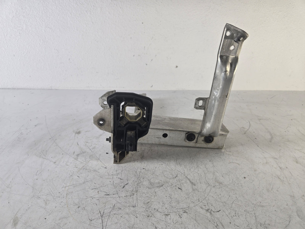2010 2017 BMW 550i Left Driver Front Bumper Reinforcement Support Bracket OEM