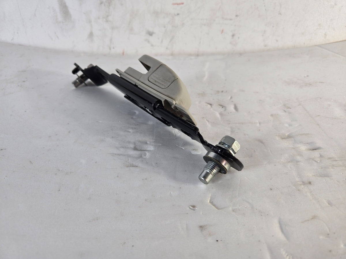 2013-2019 Nissan Sentra Left Right Front Seat Belt Adjuster 878243SH0A OEM 15267