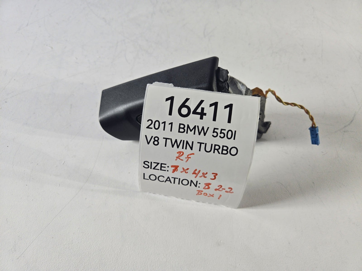 2010 2016 BMW 528i Right Passenger Front Door Corner Tweeter Speaker Cover OEM
