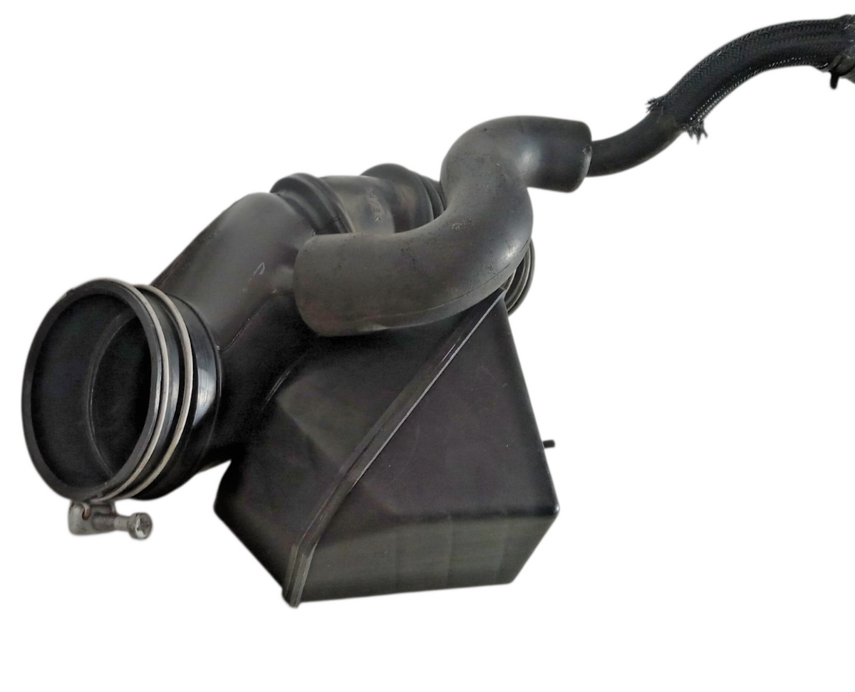 1999 2003 Lexus RX RX300 3.0L Air Intake Air Cleaner Hose Line OEM 1788020080