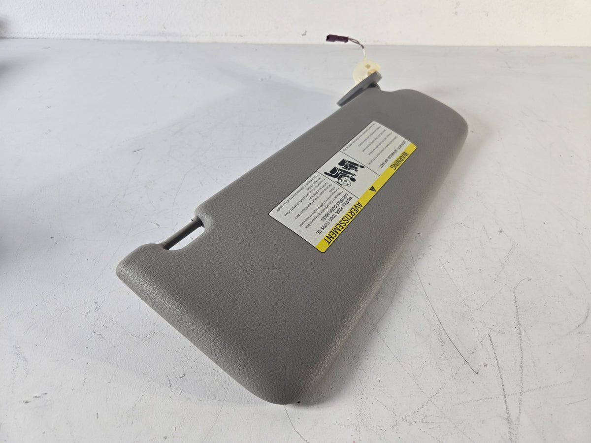 2006 2017 BMW 528i 535i 550i Left Driver Sunvisor Sun Visor OEM 51167248859