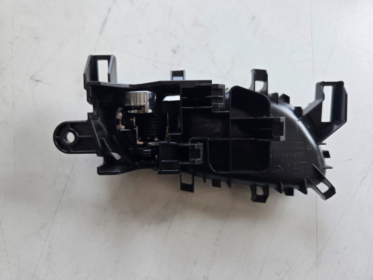 2014 2020 Nissan Rogue left driver front or REAR door interior inner handle OEM!