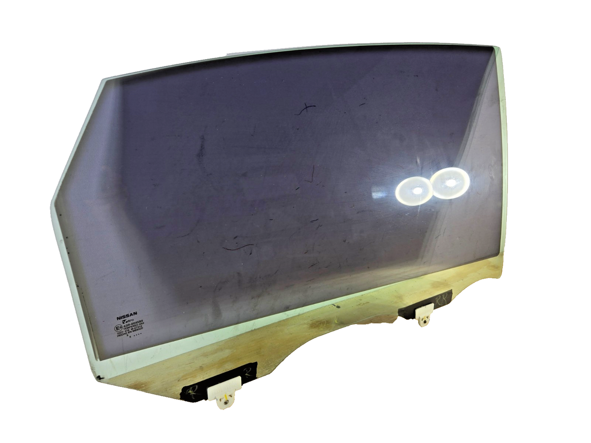 2015-2019 Nissan Sentra Right Rear Door Window Glass 82300-3SG0A OEM 15391