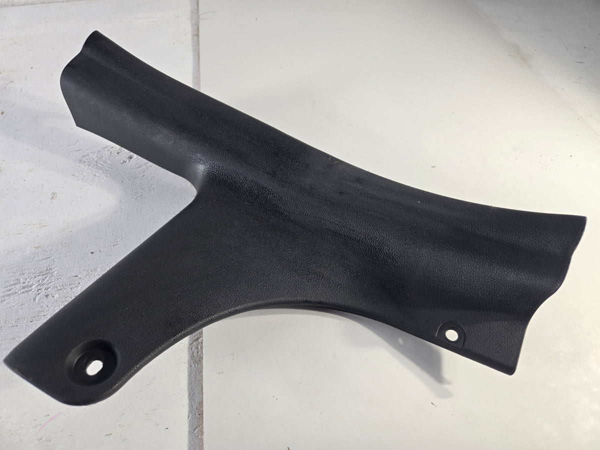 2011 2015 Hyundai Elantra Right Passenger Side Rear Door Scuff Molding Trim OEM